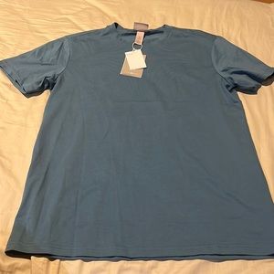 Brand new shirt! No flaws